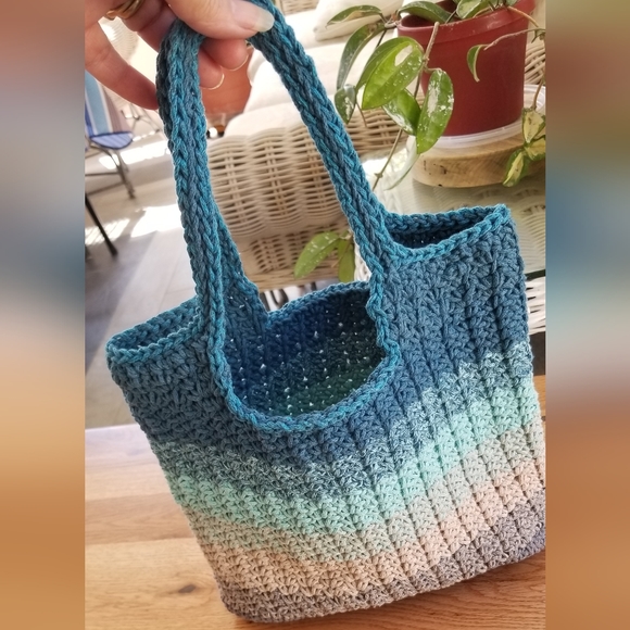 Cotton Shoulder Bag - Picture 4 of 8